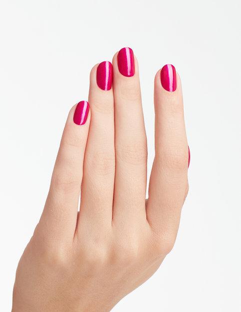 OPI gel en frio de larga duración color rosa fucsia con brillos, termino brillante