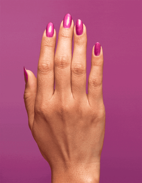 OPI Esmalte de uñas con larga duración, color rosa con Glitter, el cual da un termino brillante 